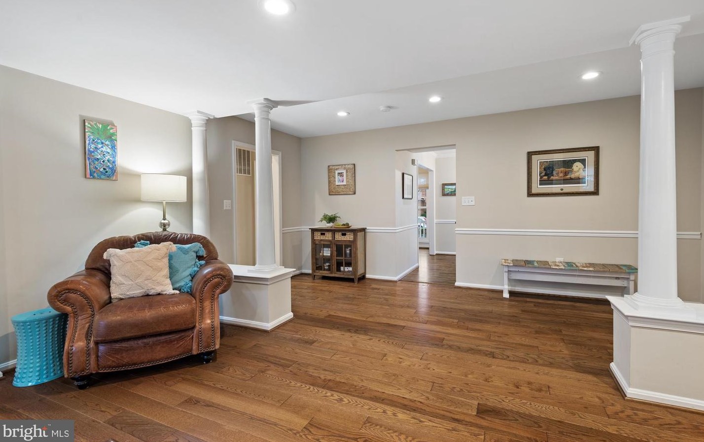 12612 Falconbridge Dr, Gaithersburg MD  20878-3411 exterior