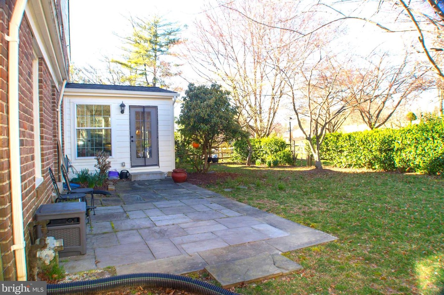 19109 Pike Creek Pl, Gaithersburg MD  20886-3146 exterior