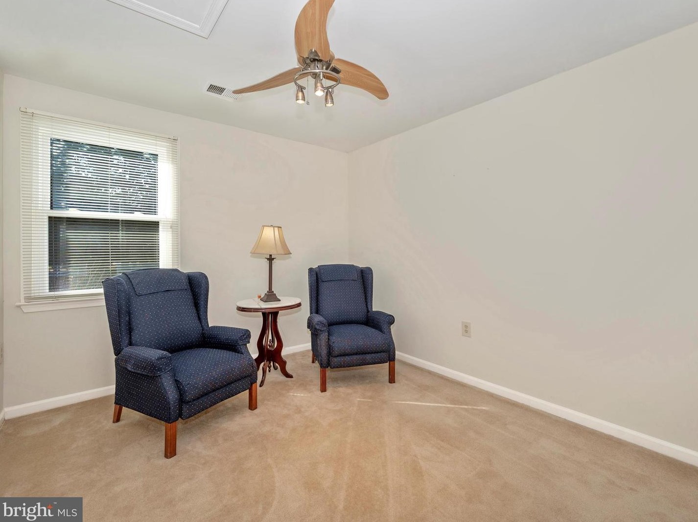 7502 Sawgrass Ter, Gaithersburg MD  20886-4596 exterior