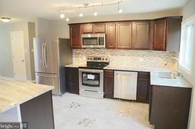 10116 Brock Dr, Silver Spring MD  20903-1618 exterior