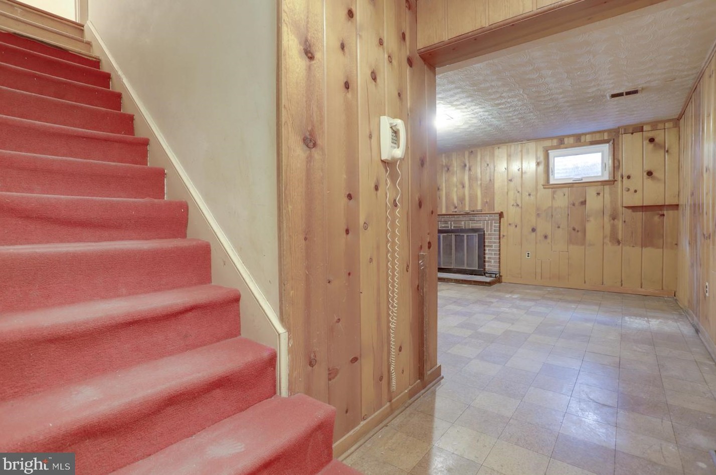 8802 2 Ave, Silver Spring MD 20910-2149 exterior