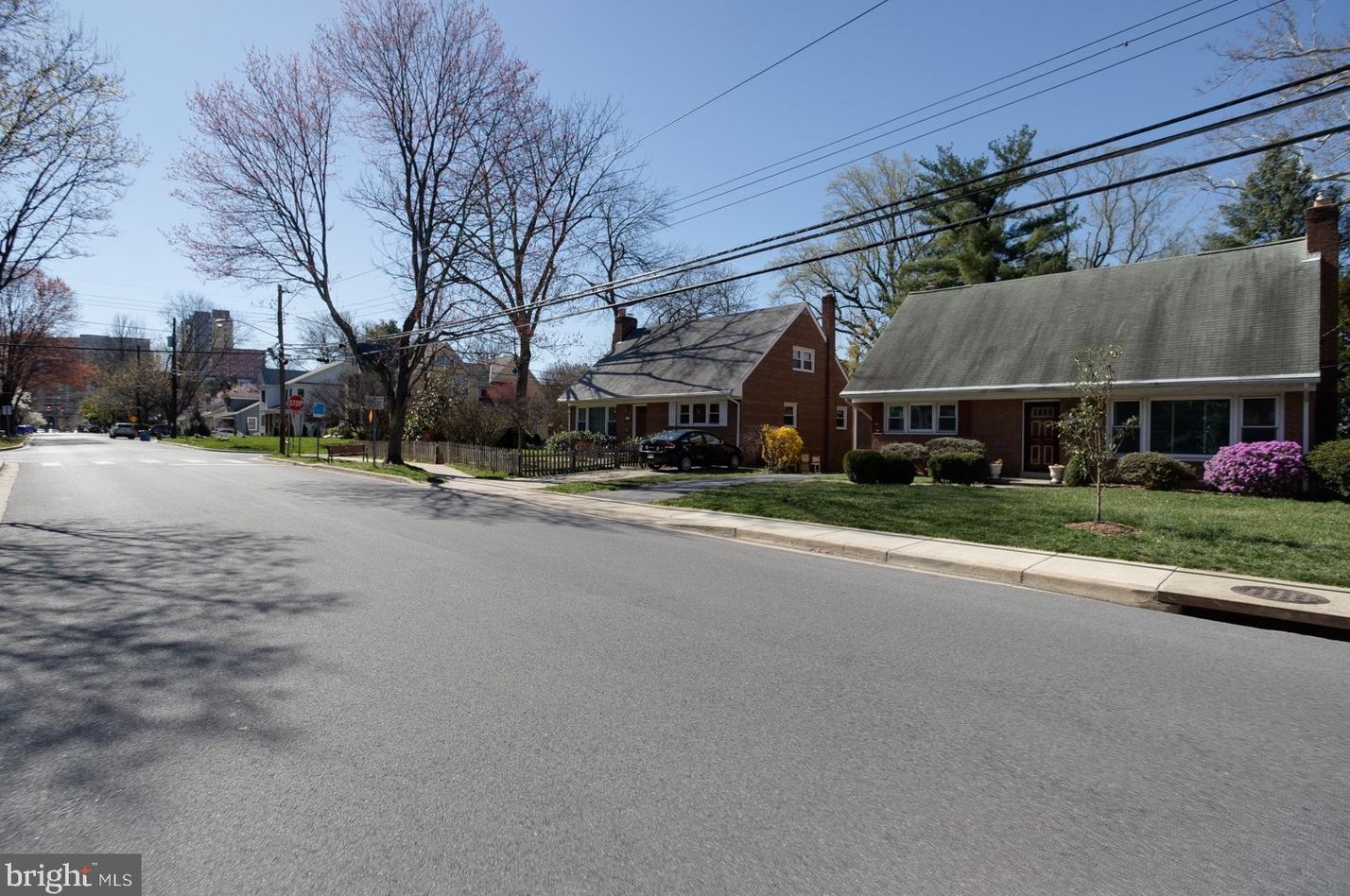 8802 2 Ave, Silver Spring MD 20910-2149 exterior