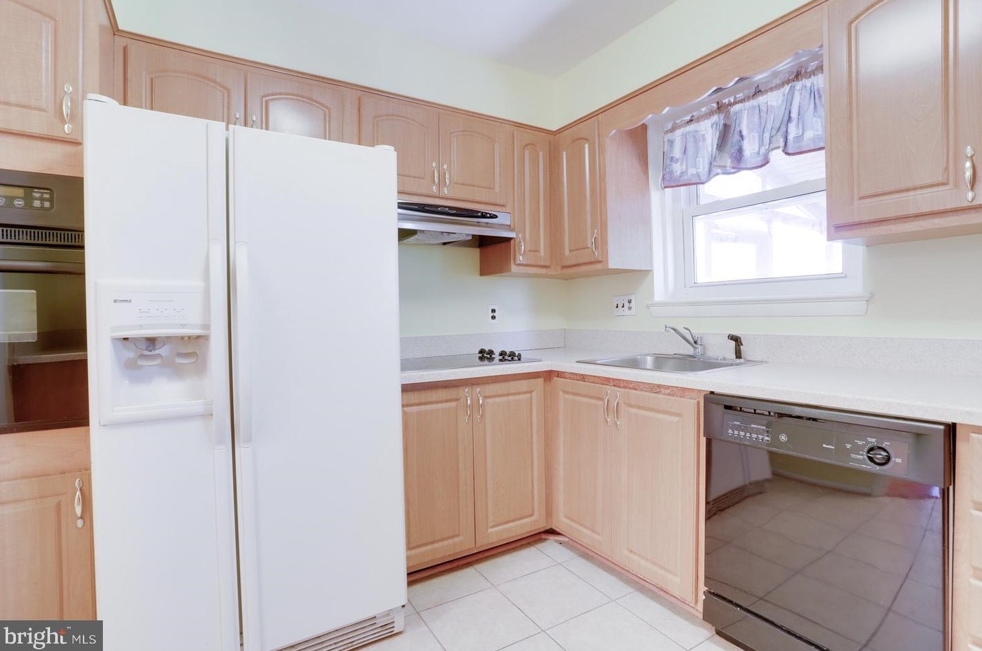 8802 2 Ave, Silver Spring MD 20910-2149 exterior