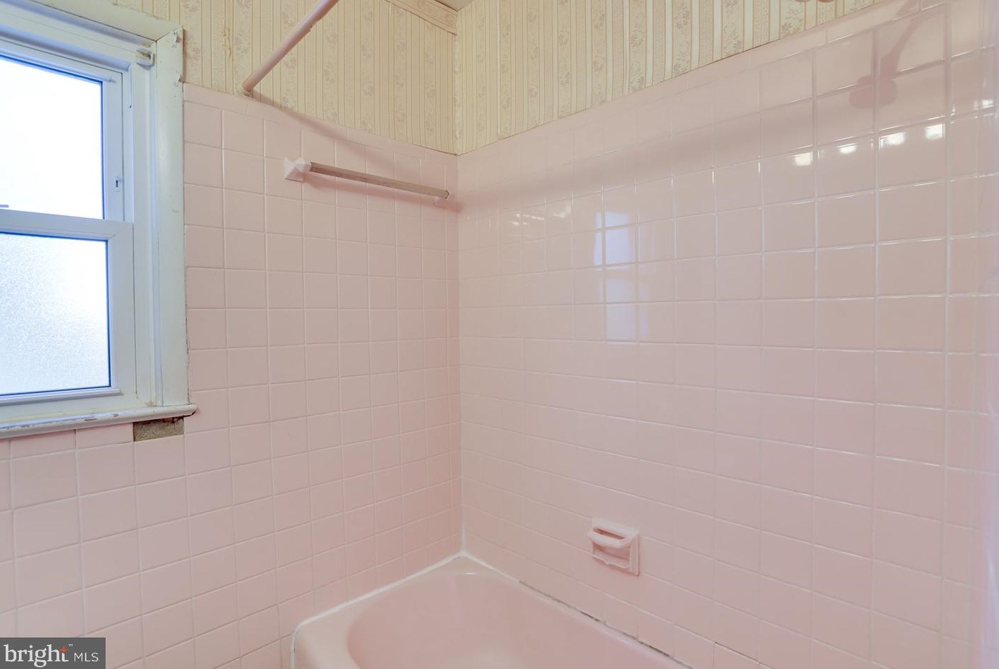 8802 2 Ave, Silver Spring MD 20910-2149 exterior