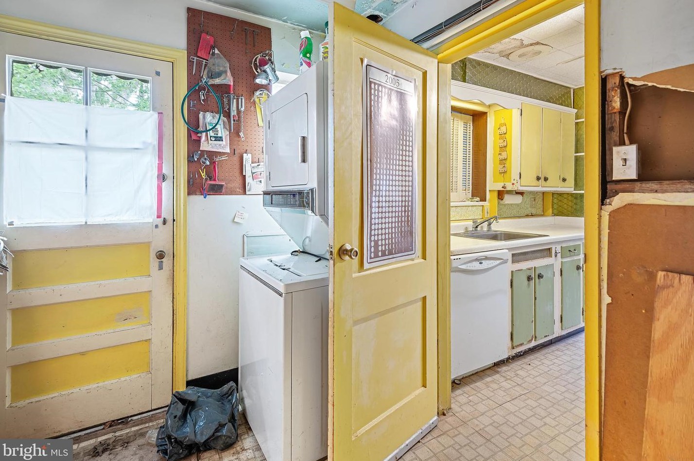 2413 Eccleston St, Silver Spring MD 20902-4830 exterior