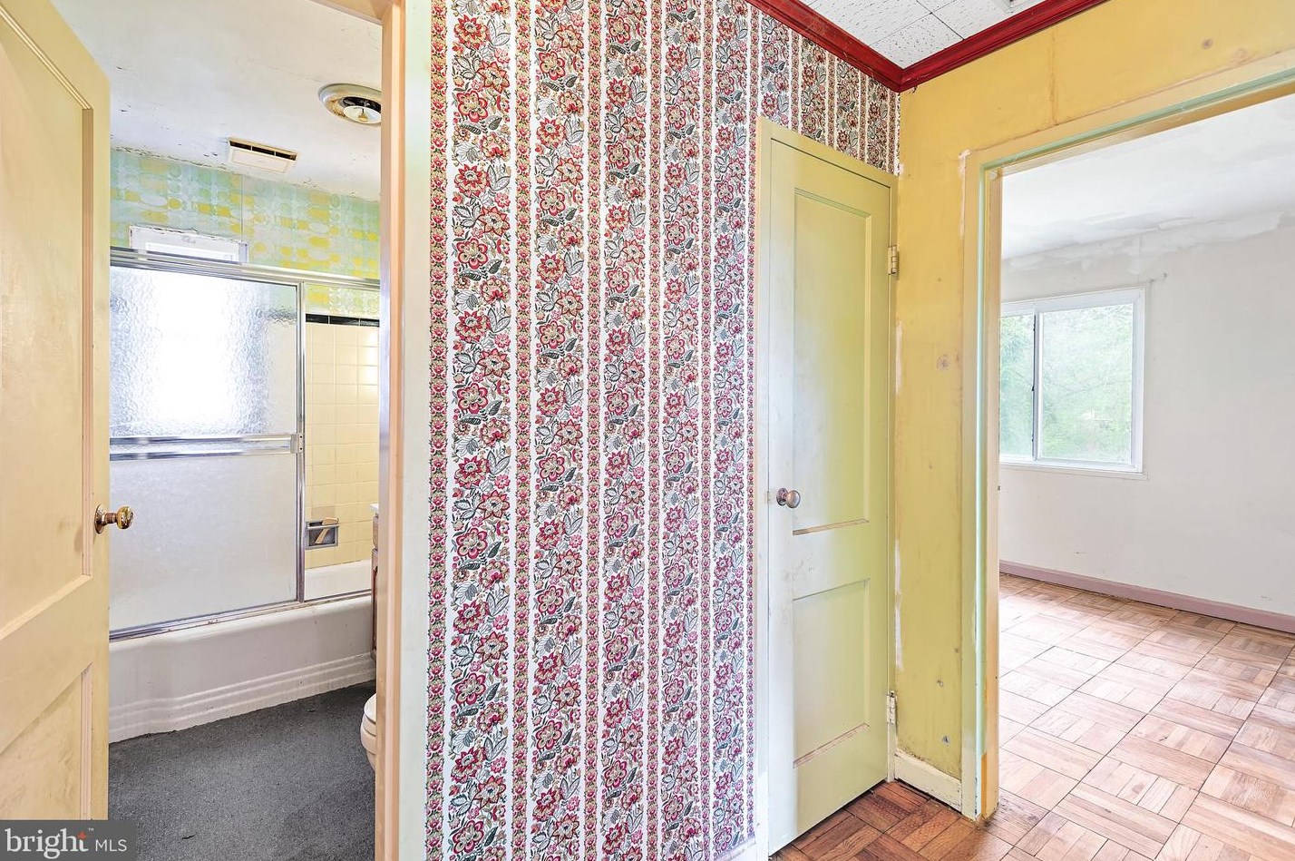 2413 Eccleston St, Silver Spring MD 20902-4830 exterior