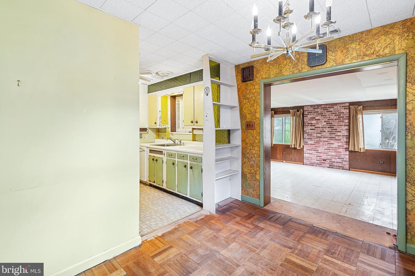 2413 Eccleston St, Silver Spring MD 20902-4830 exterior