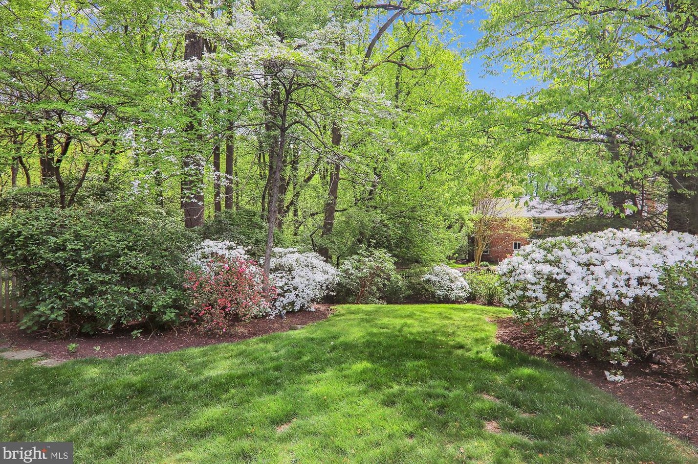 11301 Rolling House Rd, Rockville MD  20852-4538 exterior