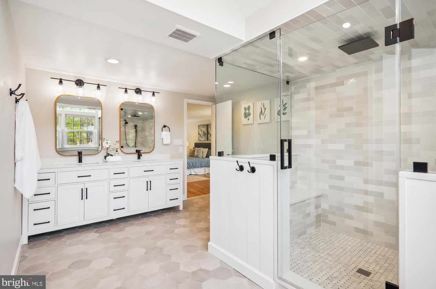 11301 Rolling House Rd, Rockville MD  20852-4538 exterior