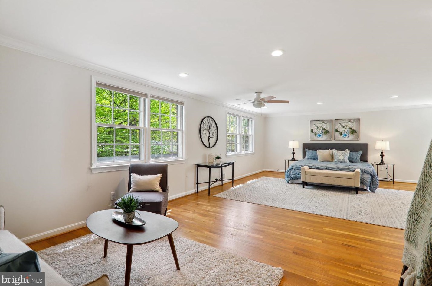 11301 Rolling House Rd, Rockville MD  20852-4538 exterior