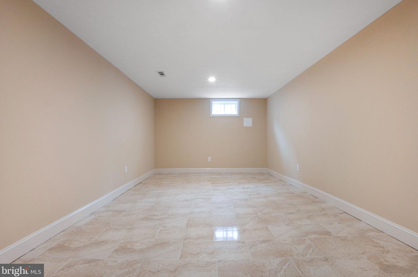 11613 College View Dr, Silver Spring MD 20902-2430 exterior