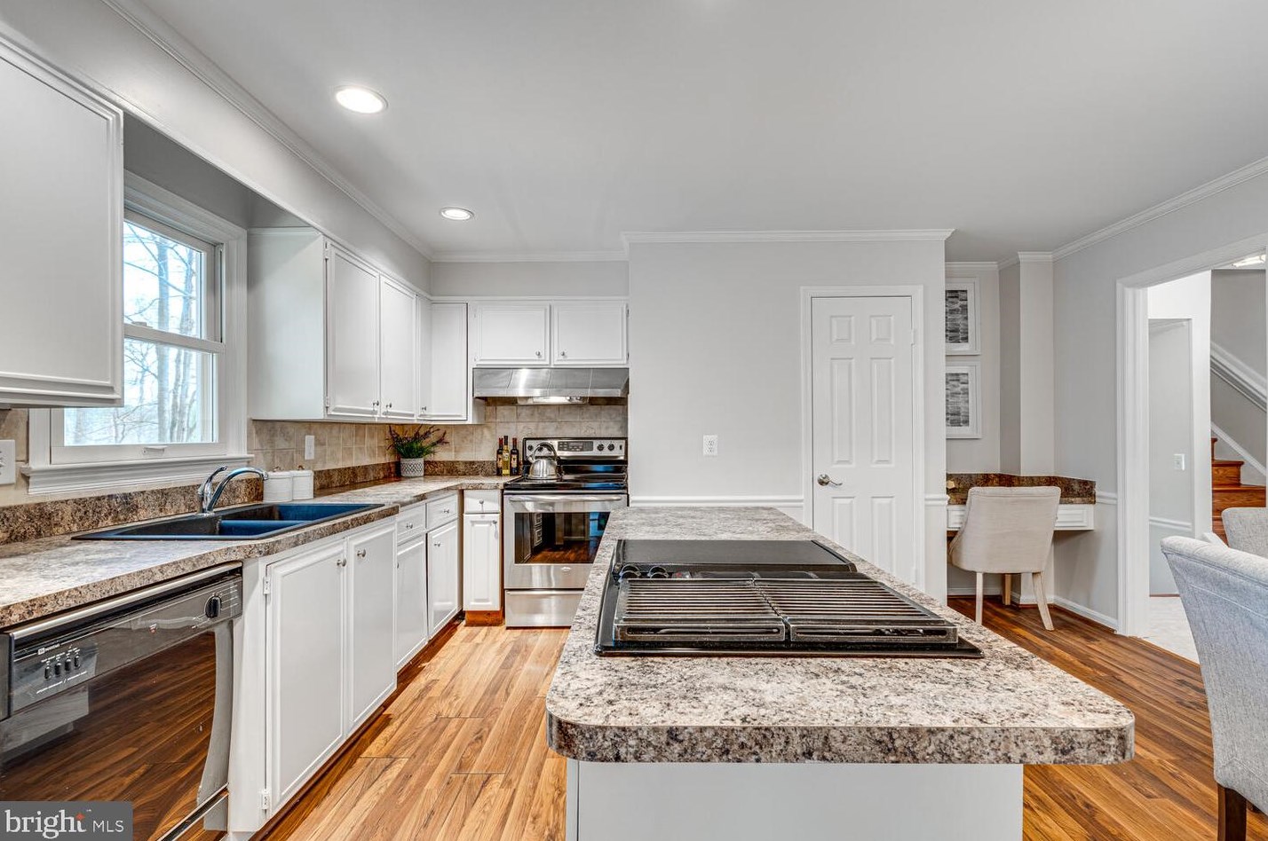 17605 Cashell Rd, Rockville MD 20853-1205 exterior