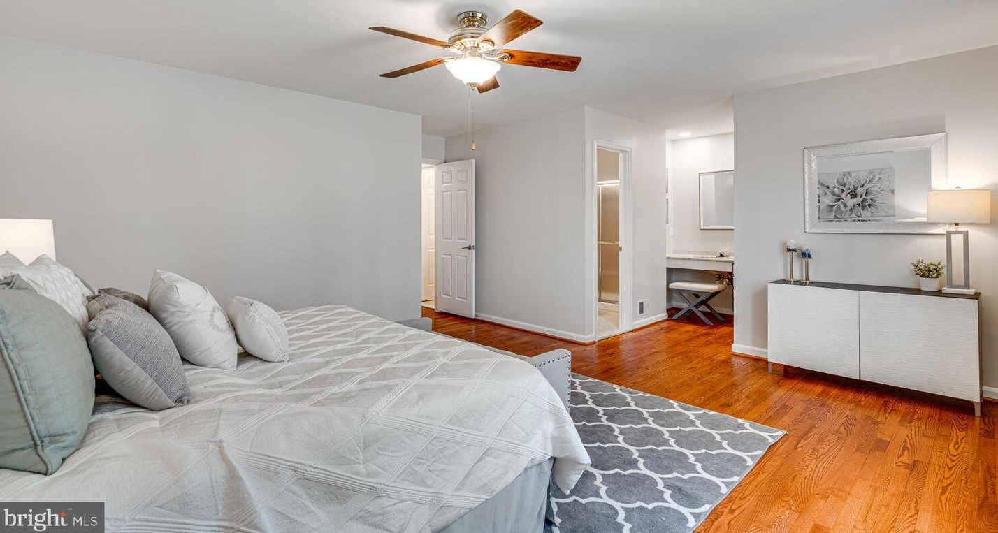 17605 Cashell Rd, Rockville MD 20853-1205 exterior