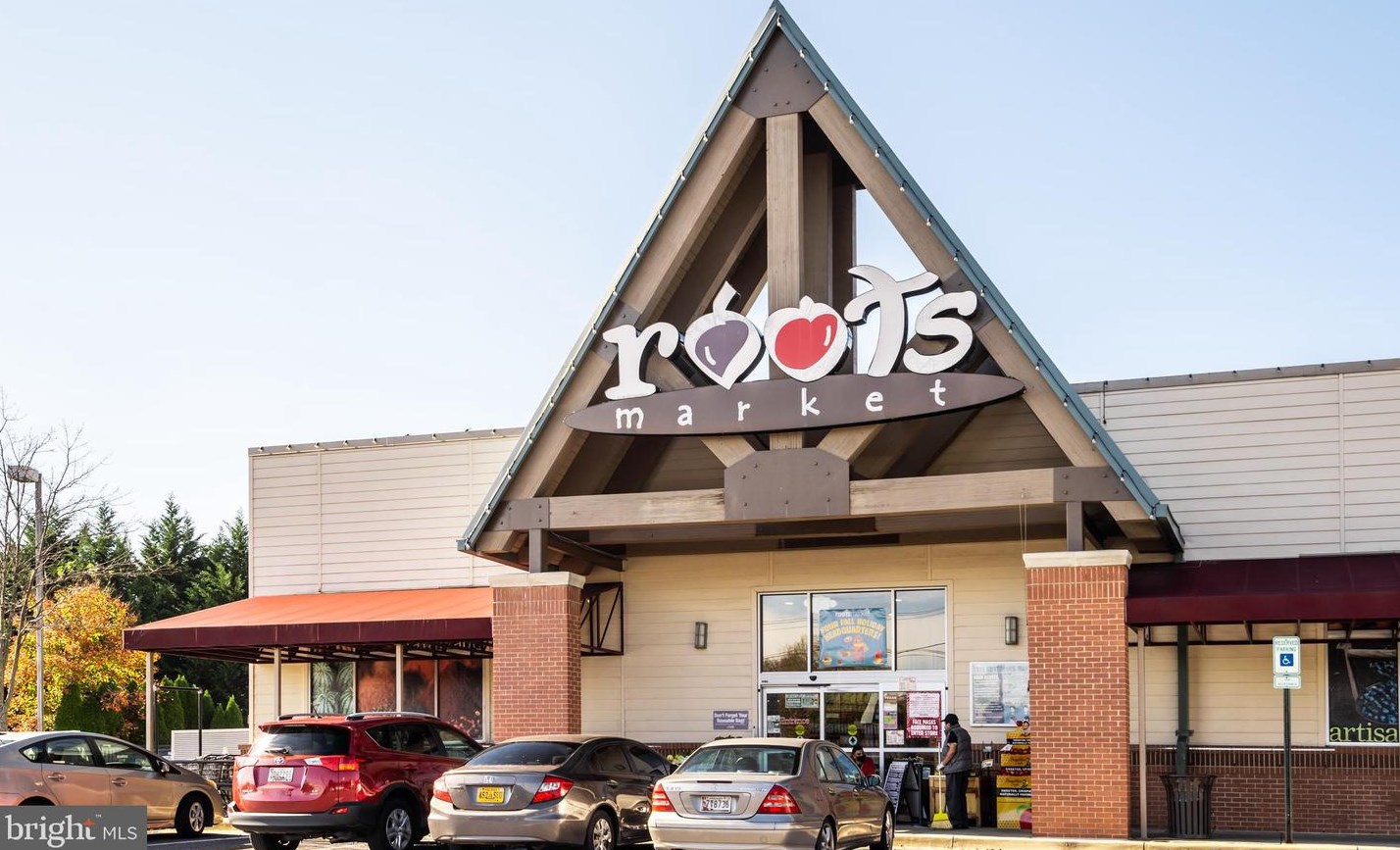 17605 Cashell Rd, Rockville MD 20853-1205 exterior