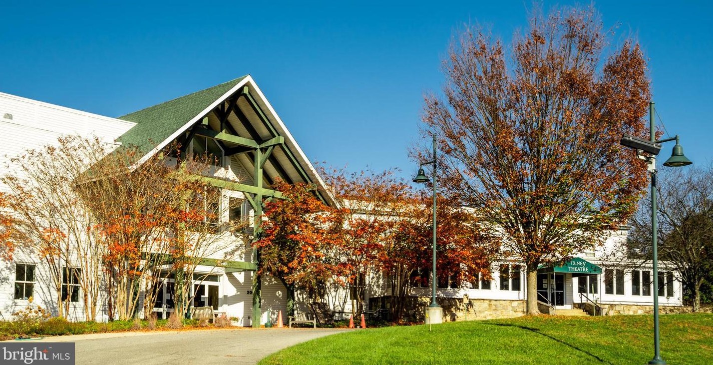 17605 Cashell Rd, Rockville MD 20853-1205 exterior