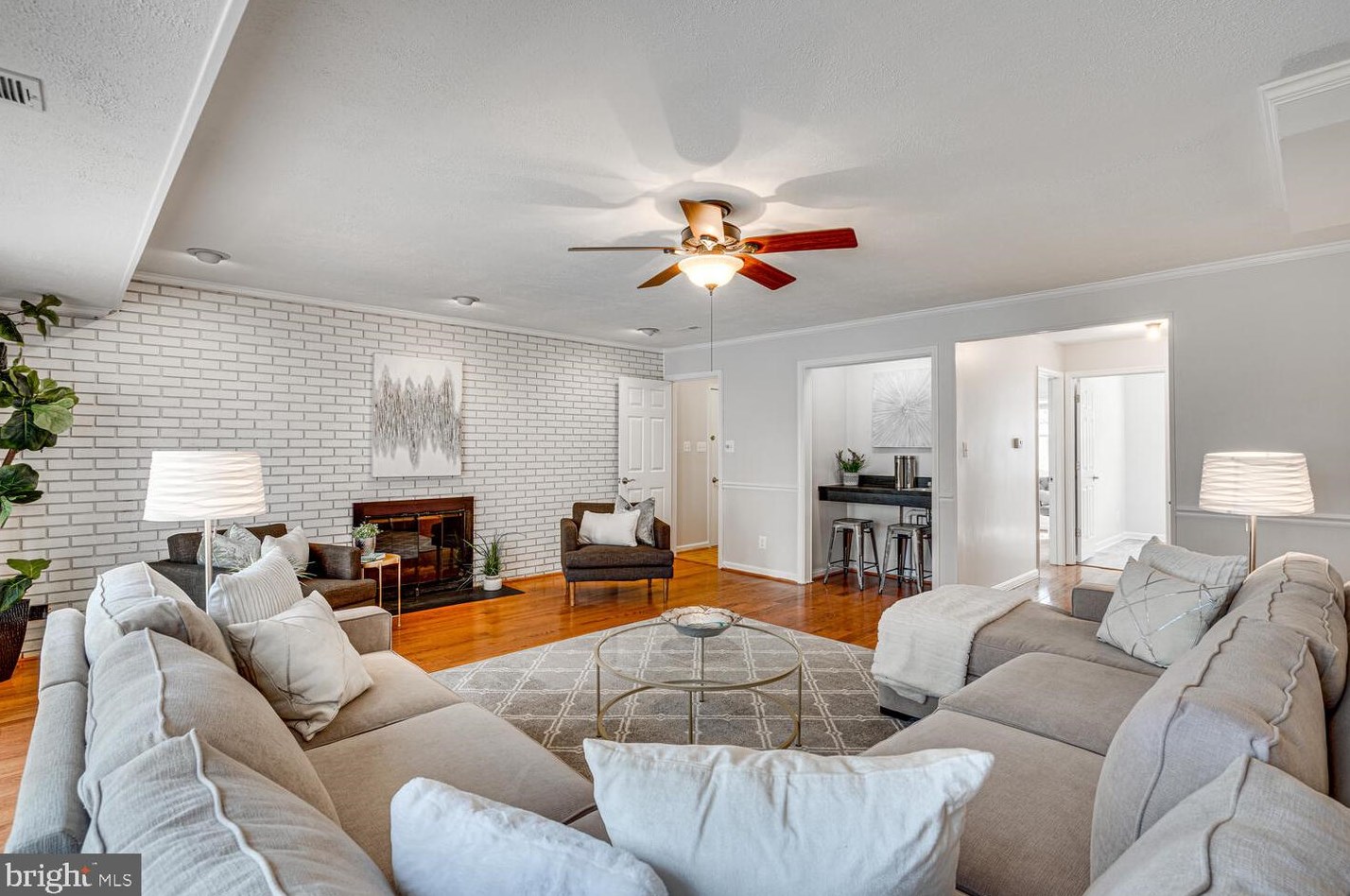 17605 Cashell Rd, Rockville MD 20853-1205 exterior