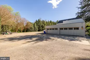 11900 River Rd, Potomac, MD 20854 - Photo 105