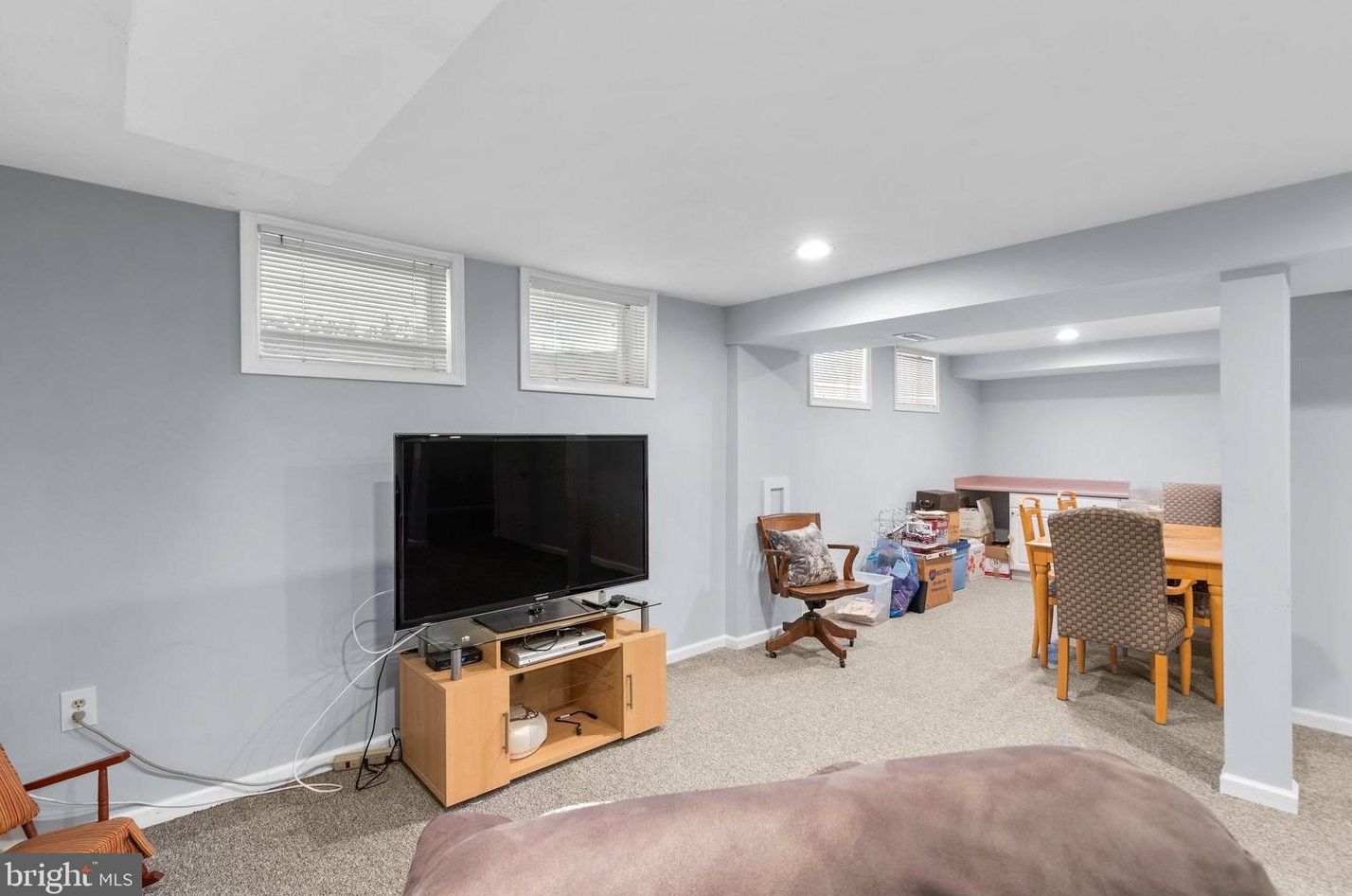 4 Dartmoor Ct, Olney MD  20832-1360 exterior