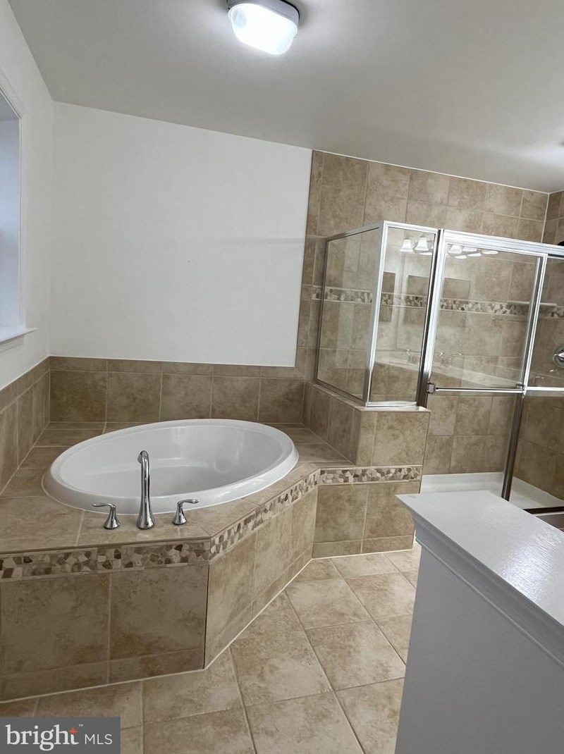 2216 Highfly Ter, Silver Spring MD  20902-2817 exterior