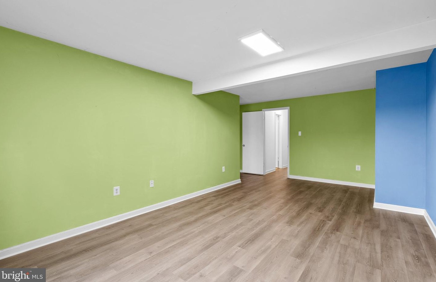 2 Casino Ct, Silver Spring MD 20906-5953 exterior