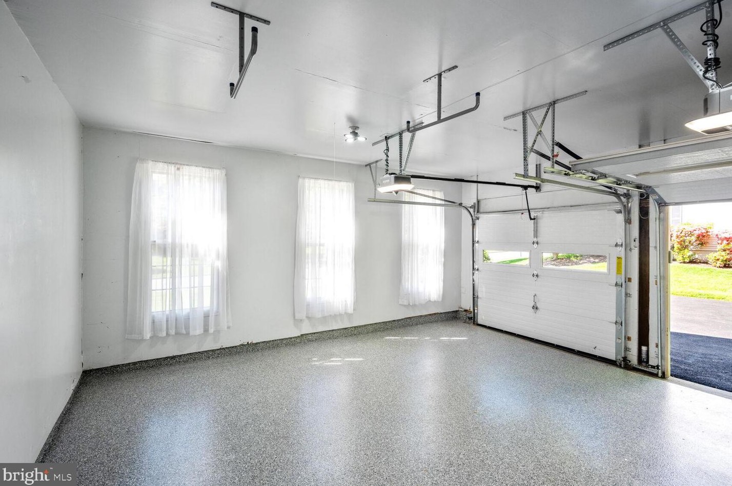 2807 Regina Dr, Silver Spring MD 20906-5354 exterior