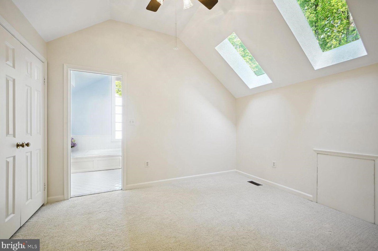 2807 Regina Dr, Silver Spring MD 20906-5354 exterior