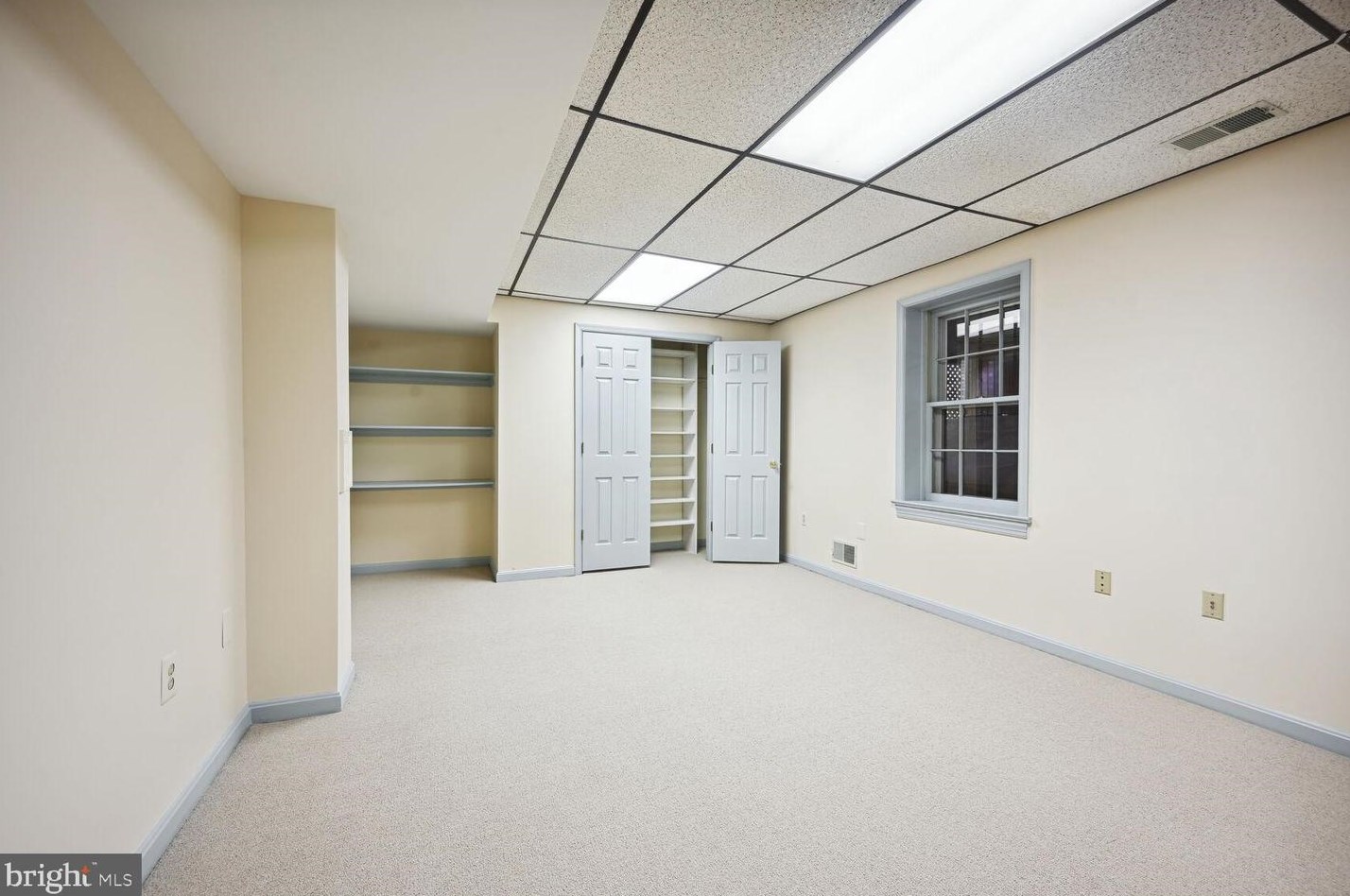 2807 Regina Dr, Silver Spring MD 20906-5354 exterior