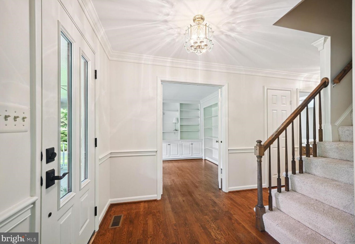 2807 Regina Dr, Silver Spring MD 20906-5354 exterior