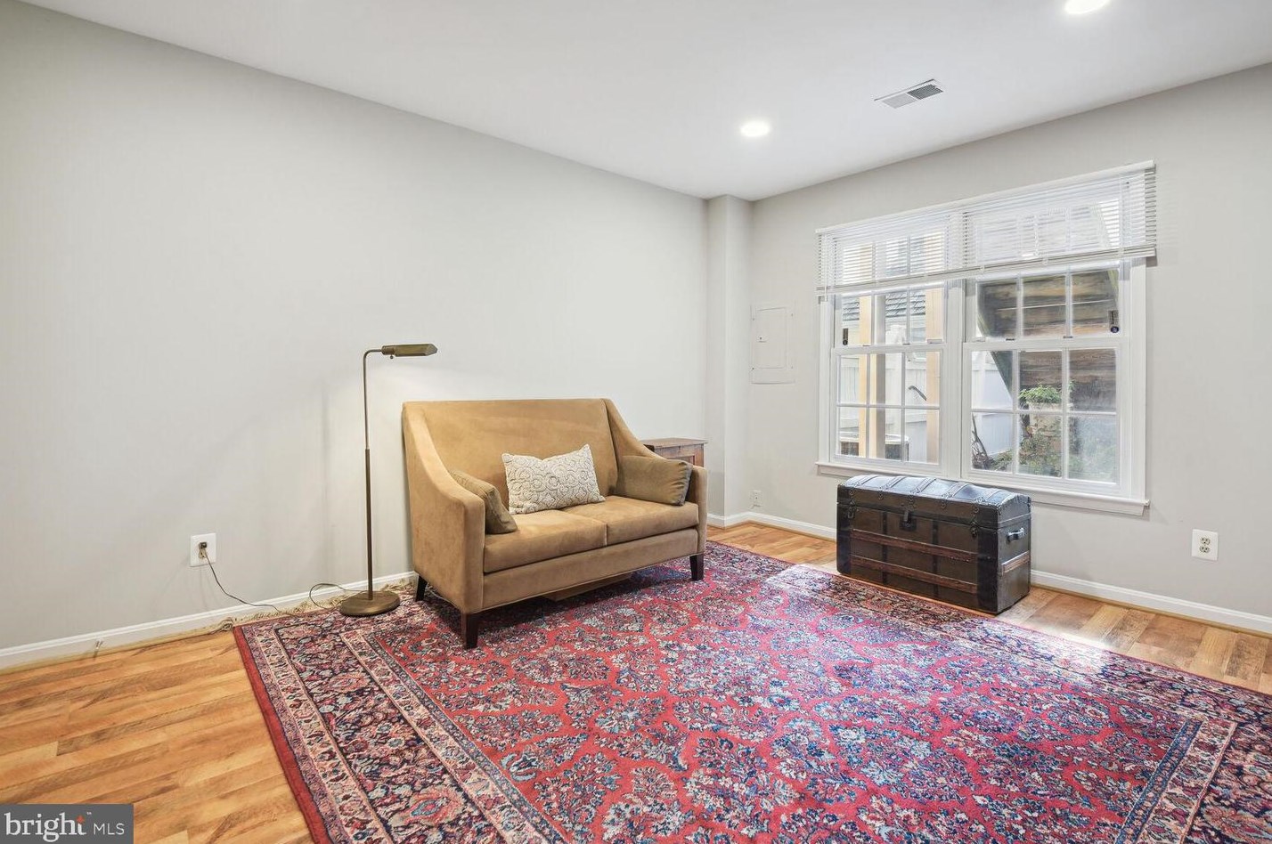 495 Chestertown St, Gaithersburg MD  20878-5749 exterior
