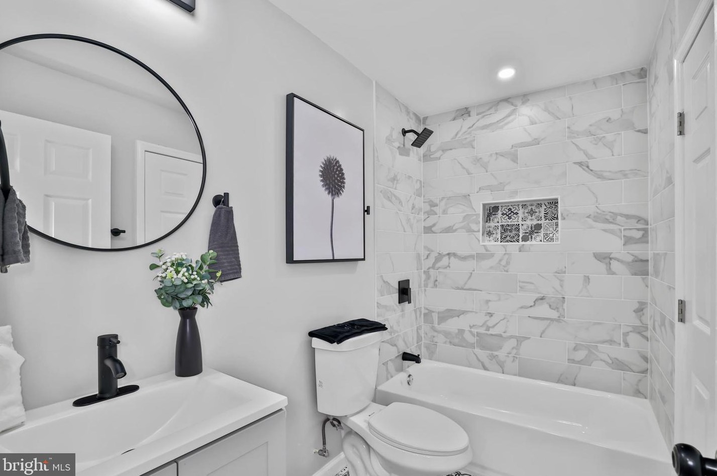 2800 Sheraton St, Silver Spring MD  20906-5017 exterior