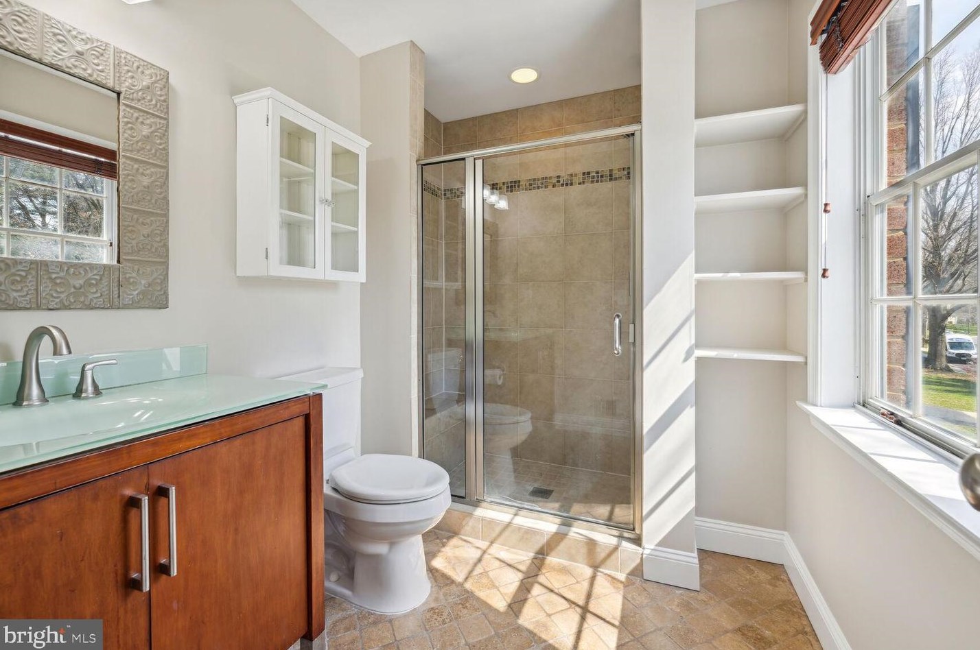 11201 Freas Dr, Gaithersburg MD  20878-2507 exterior