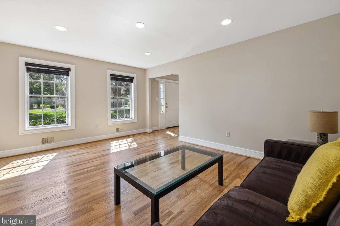 11201 Freas Dr, Gaithersburg MD  20878-2507 exterior