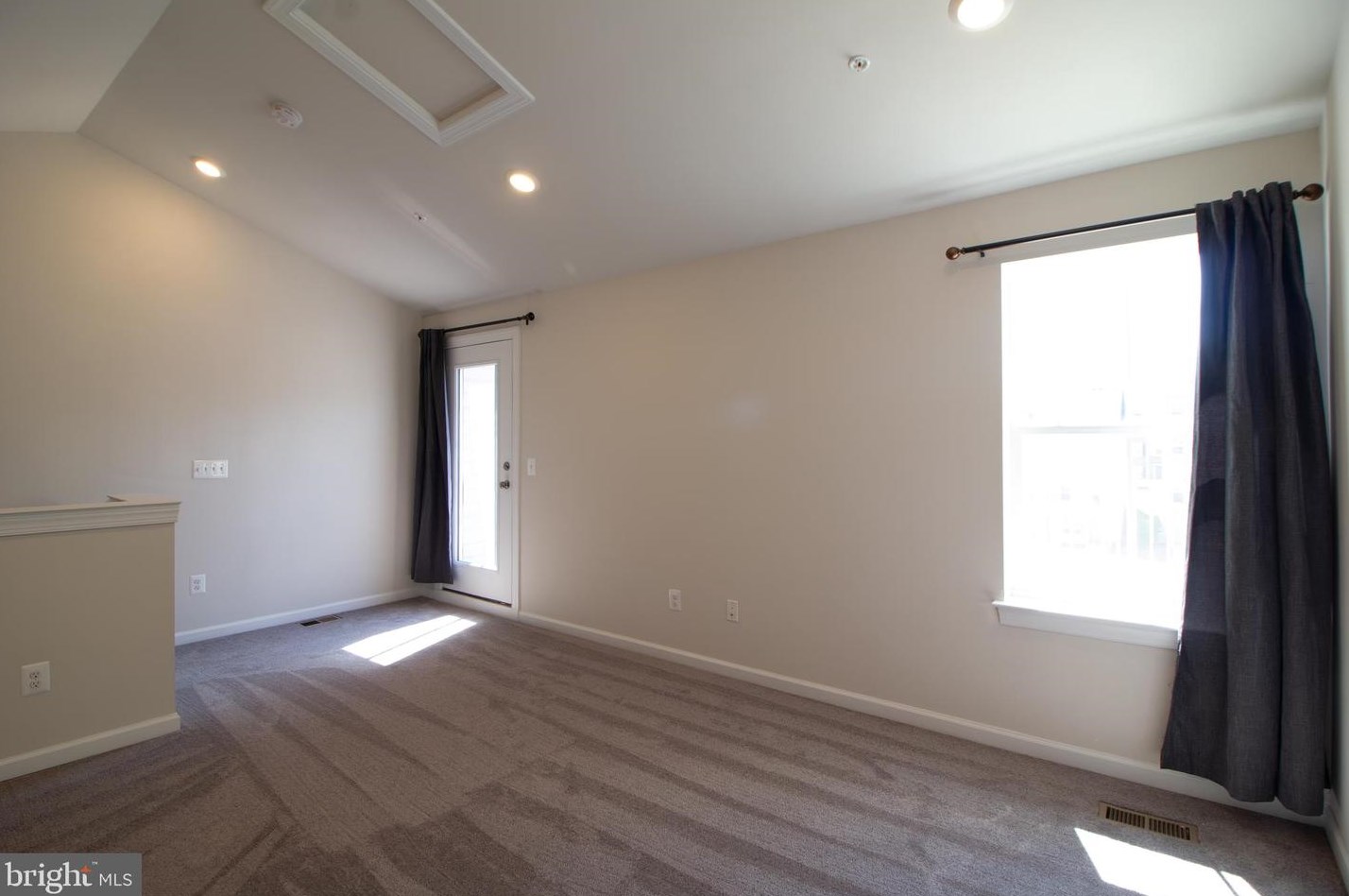 22730 Observation Dr, Clarksburg MD  20871 exterior