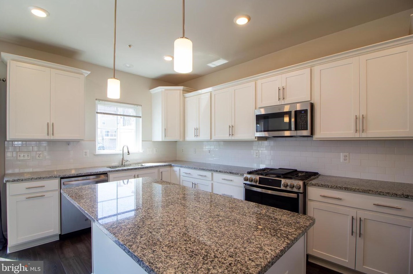 22730 Observation Dr, Clarksburg MD  20871 exterior