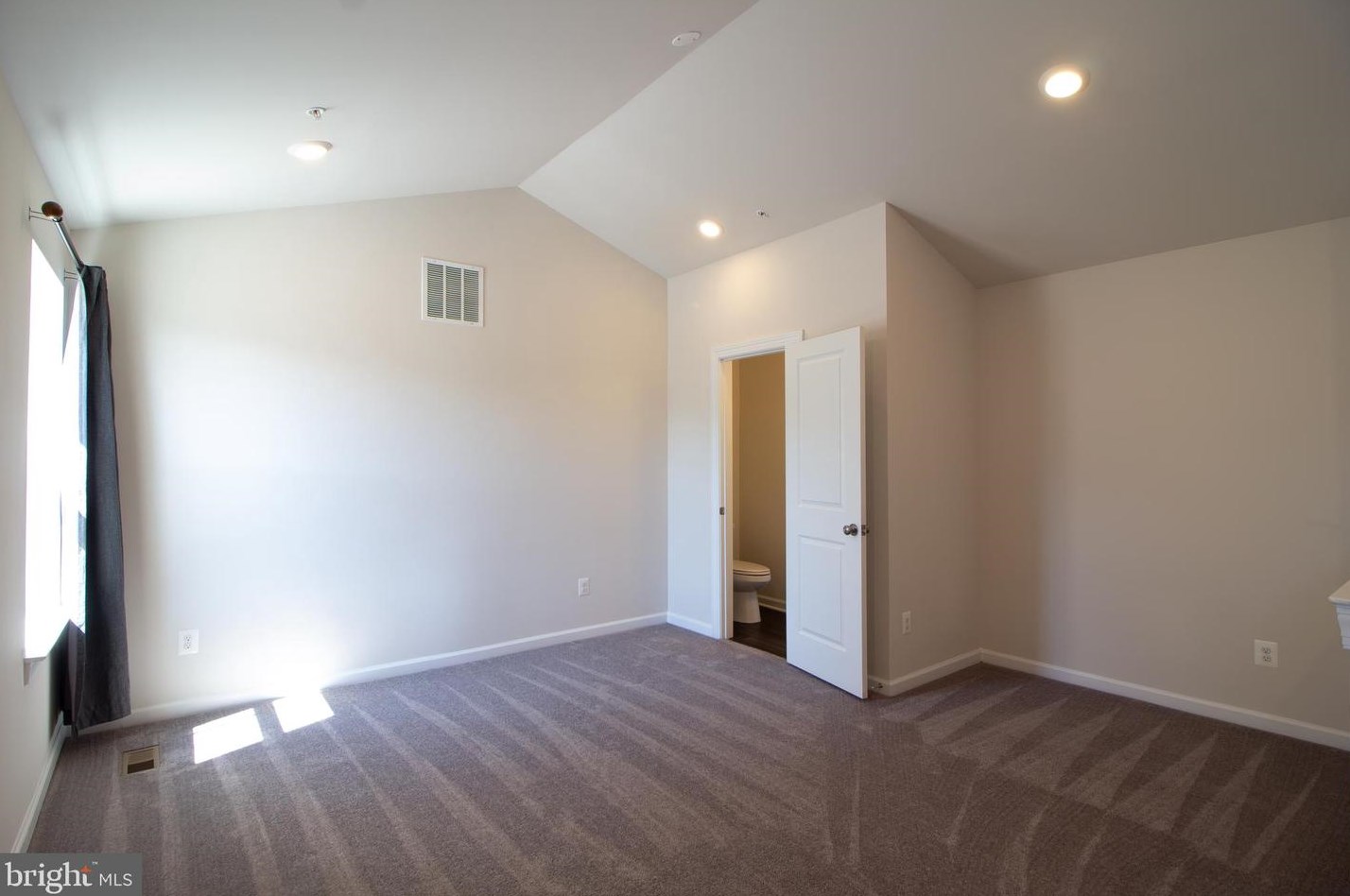 22730 Observation Dr, Clarksburg MD  20871 exterior