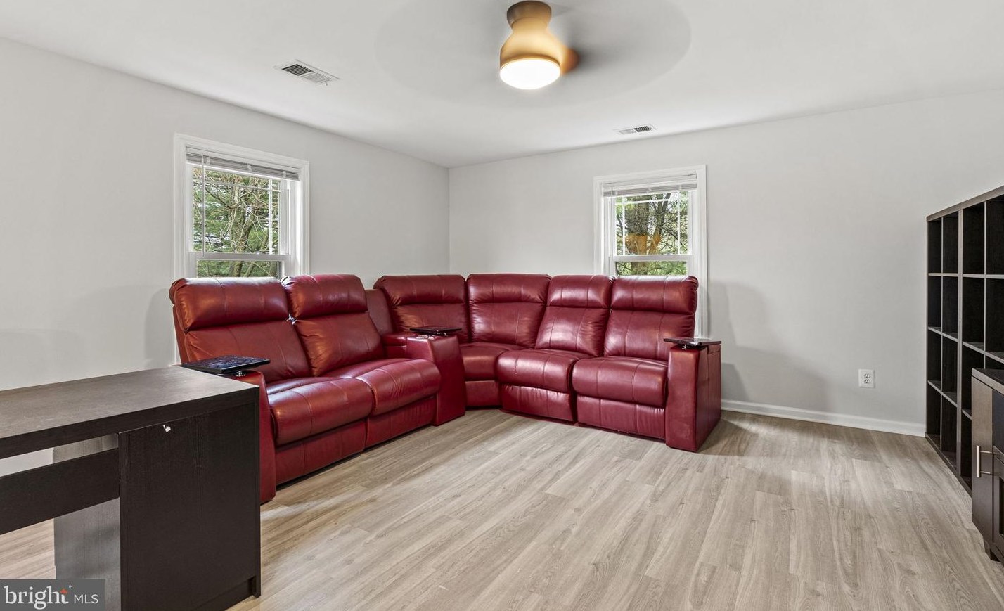 23520 Pocahontas Dr, Gaithersburg MD  20882-3216 exterior