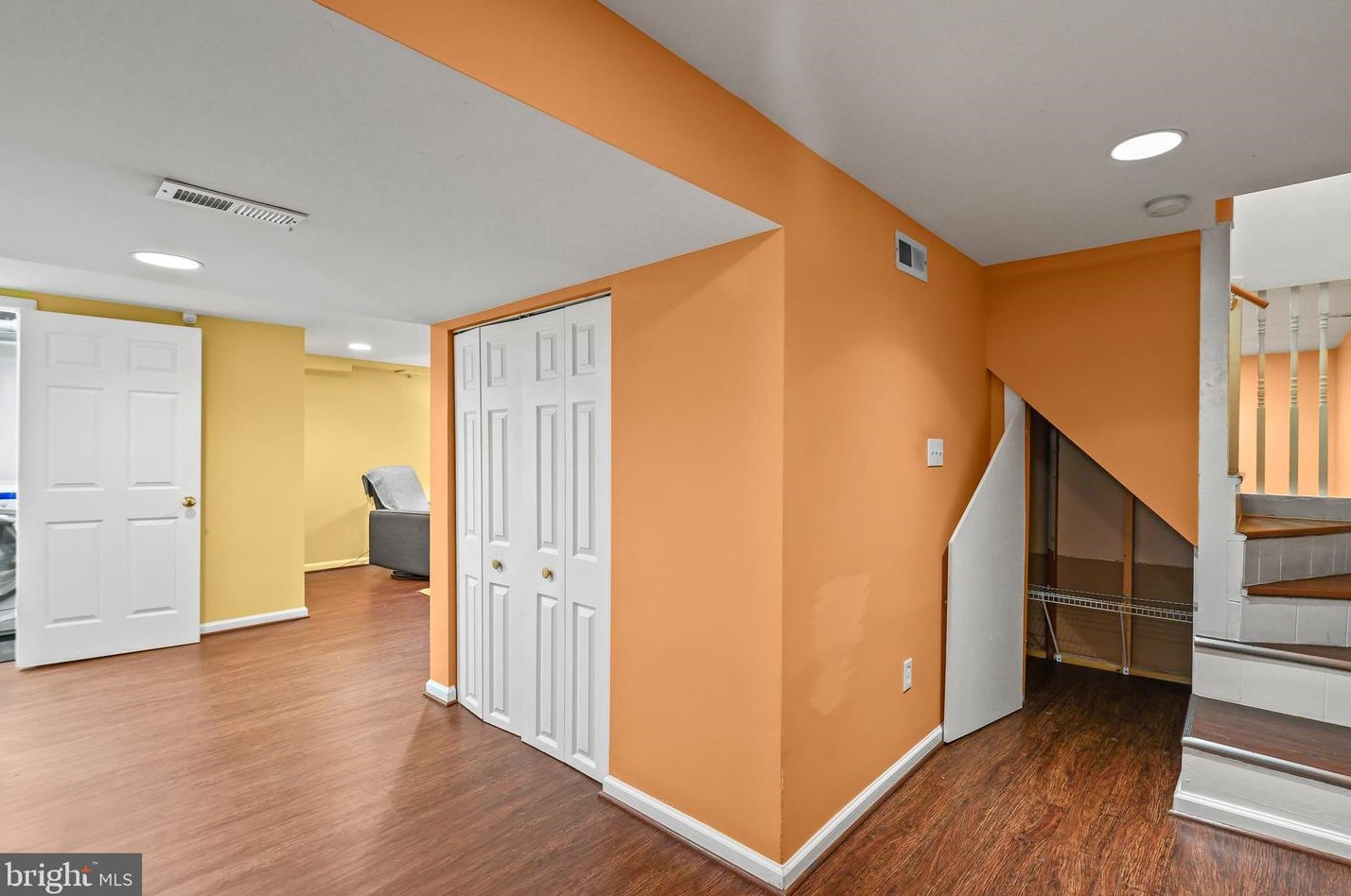 10608 Shady Cir, Silver Spring MD 20903-1236 exterior