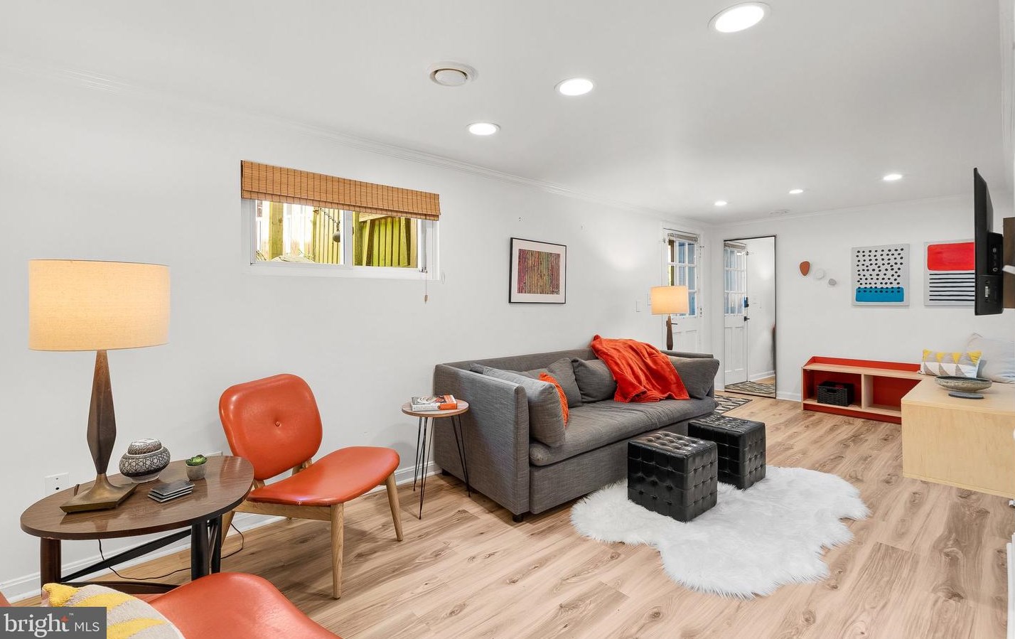 505 Ellsworth Dr, Silver Spring MD  20910-4224 exterior