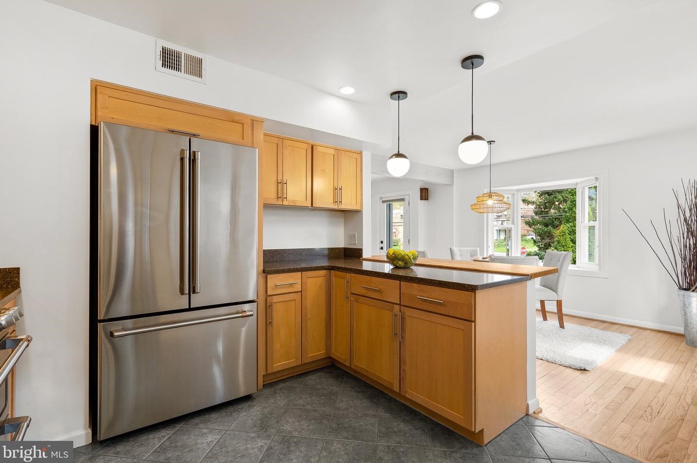 505 Ellsworth Dr, Silver Spring MD  20910-4224 exterior