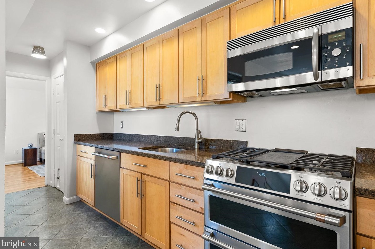 505 Ellsworth Dr, Silver Spring MD  20910-4224 exterior