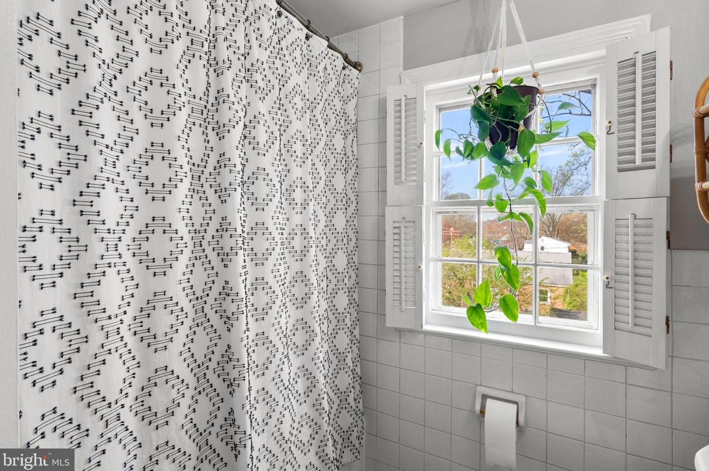 10704 Hayes Ave, Silver Spring MD  20902-3704 exterior