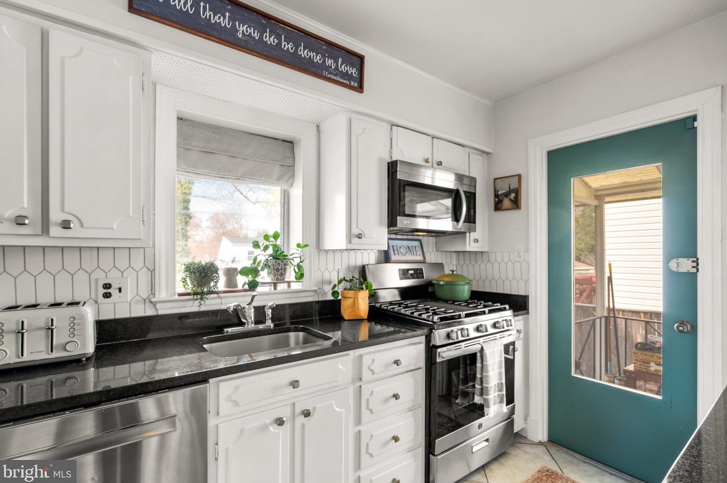 10704 Hayes Ave, Silver Spring MD  20902-3704 exterior