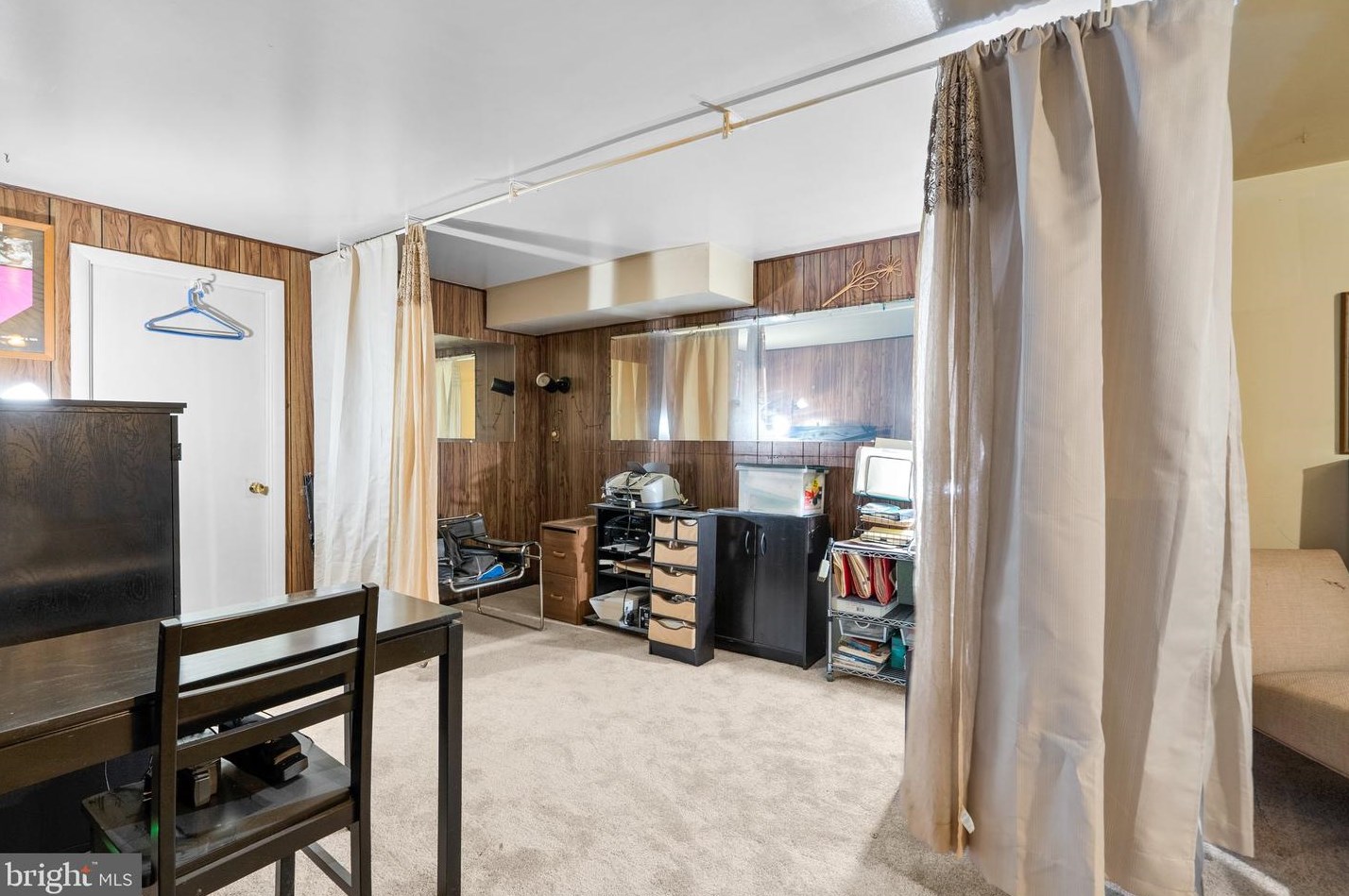 524 Indian Spring Dr, Silver Spring MD 20901-4742 exterior