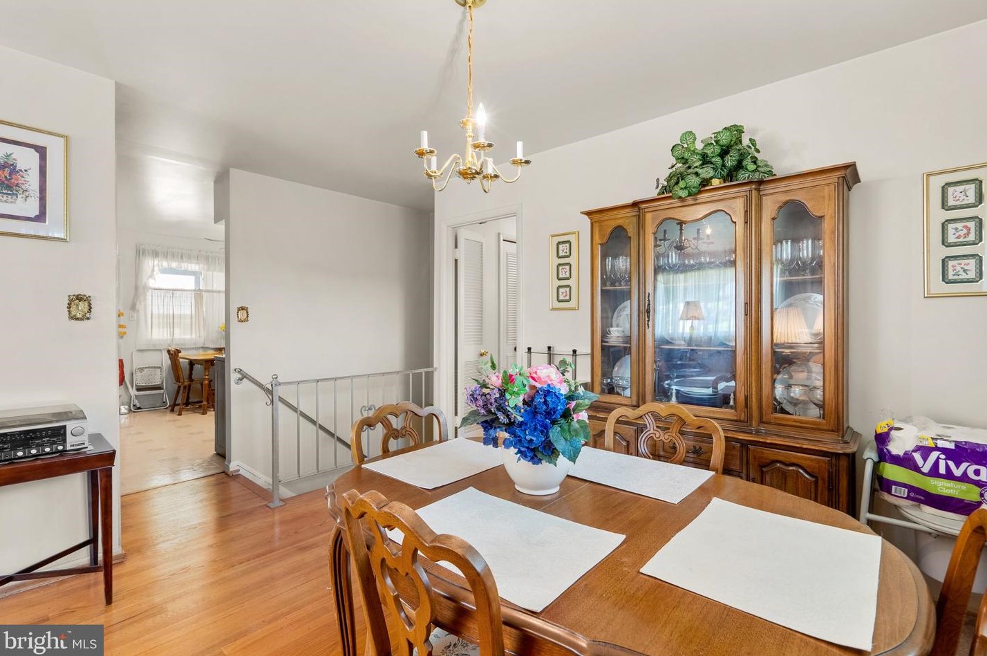 524 Indian Spring Dr, Silver Spring MD 20901-4742 exterior