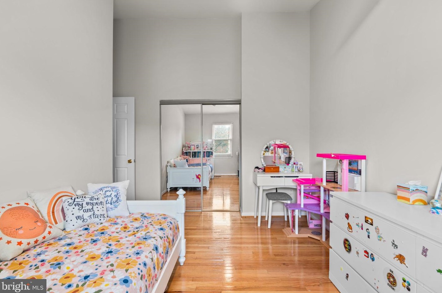 15519 Owens Glen Ter, Gaithersburg MD  20878-2369 exterior