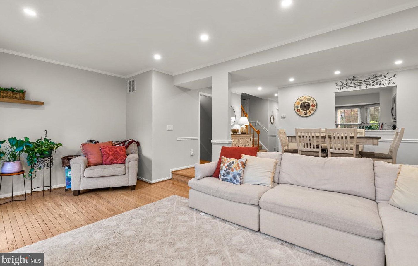 15519 Owens Glen Ter, Gaithersburg MD  20878-2369 exterior