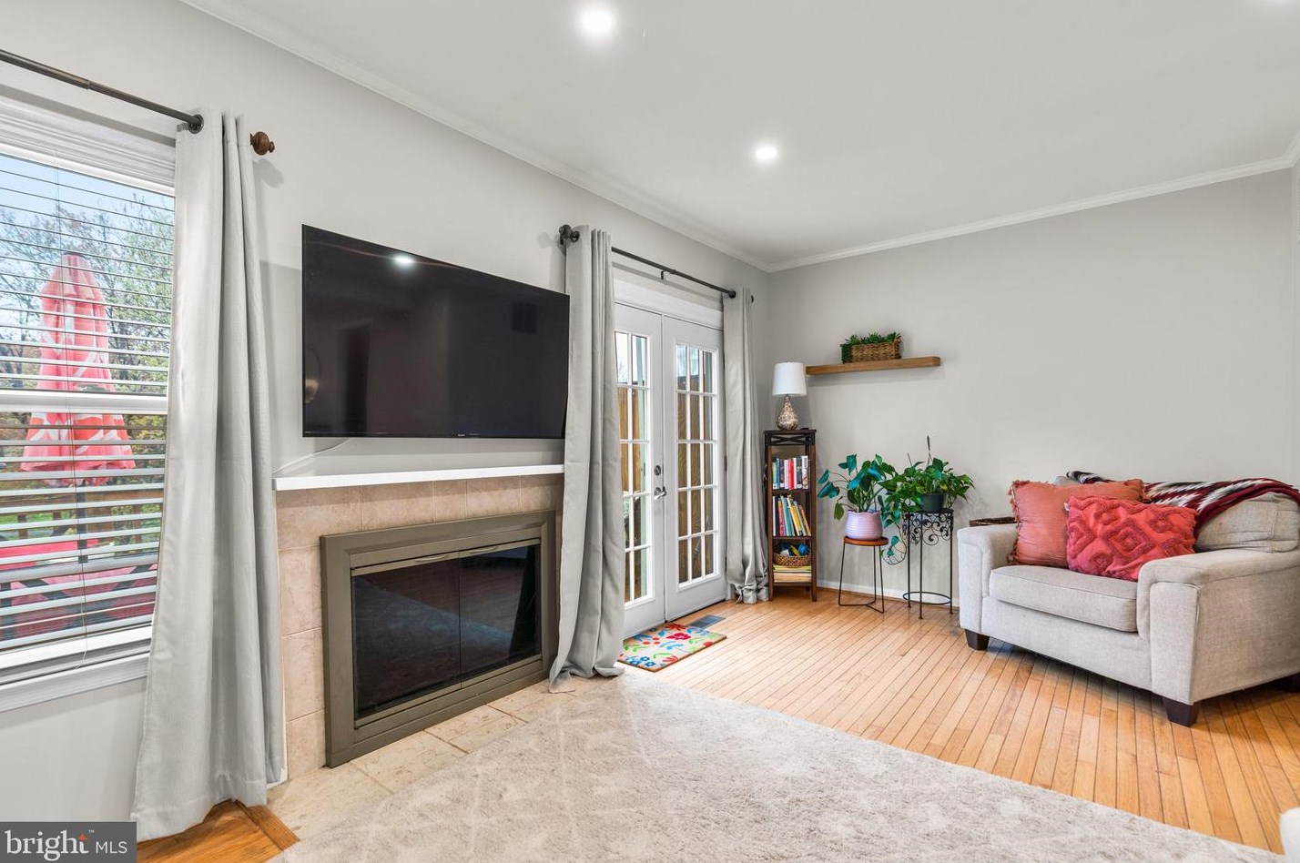 15519 Owens Glen Ter, Gaithersburg MD  20878-2369 exterior