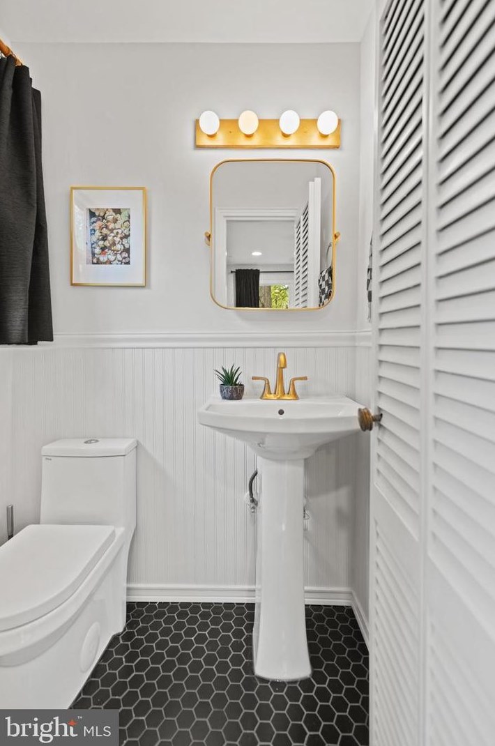 7408 Aspen Ave, Silver Spring MD  20912-5447 exterior