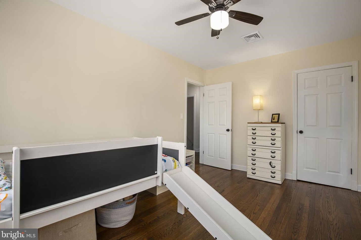 7507 Glenside Dr, Silver Spring MD  20912-7546 exterior