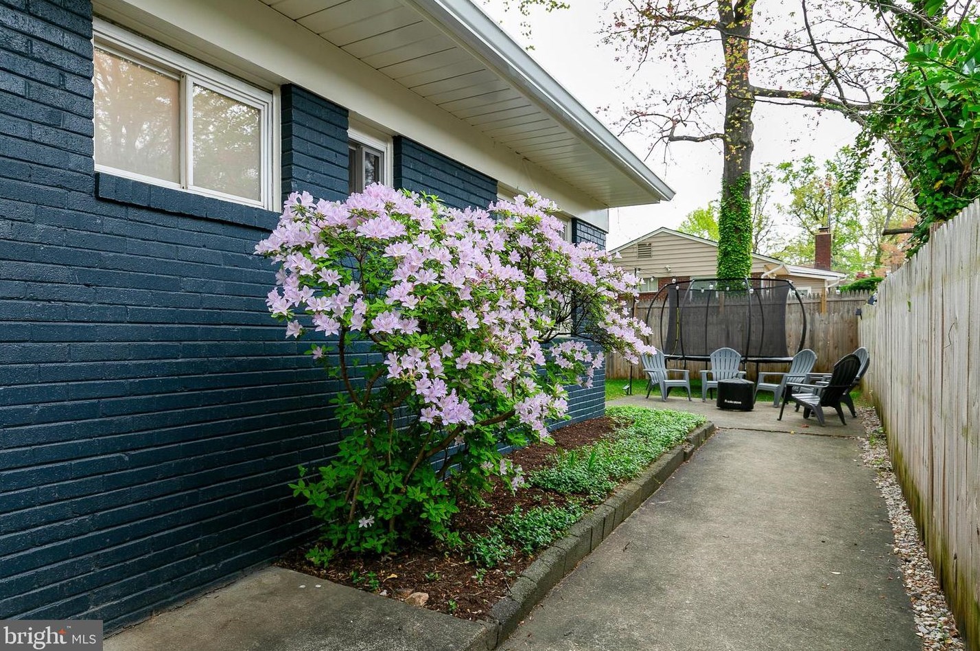 7507 Glenside Dr, Silver Spring MD  20912-7546 exterior